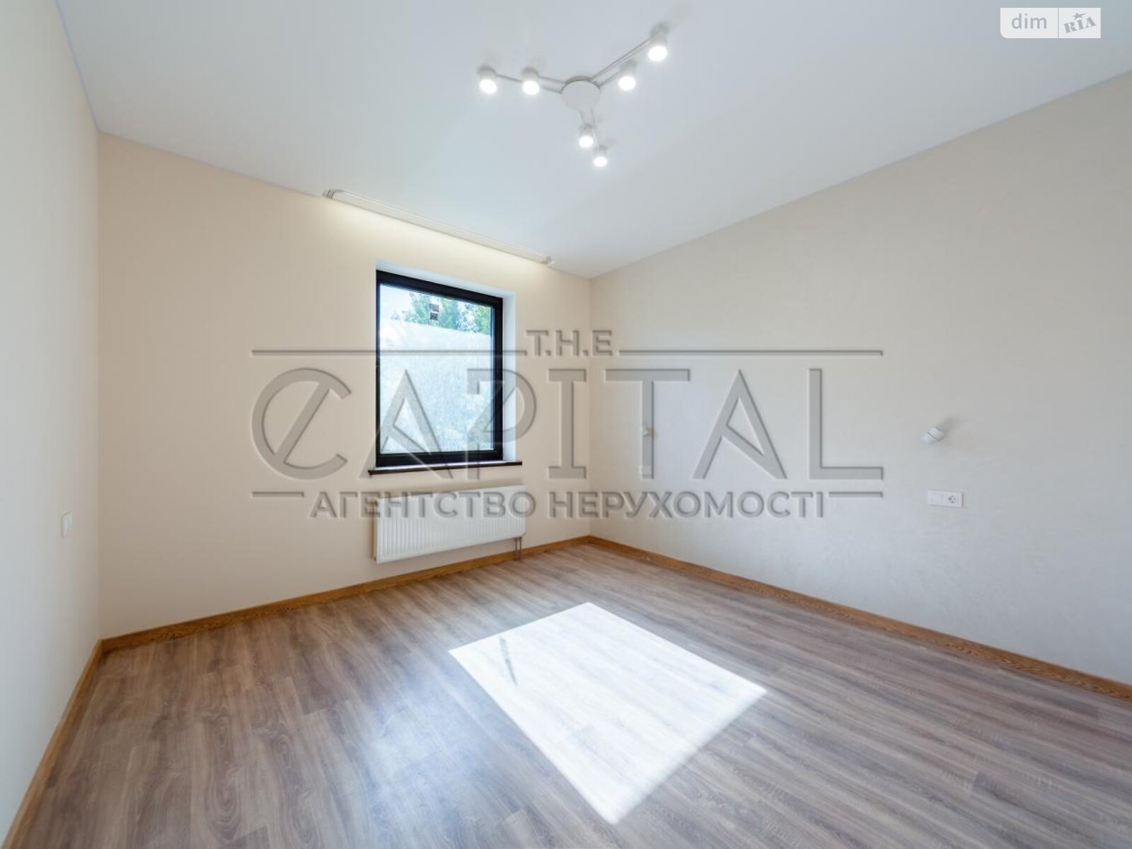 двухэтажный дуплекс, 166 кв. м, кирпич. Продажа в Киеве район Быковня фото 1