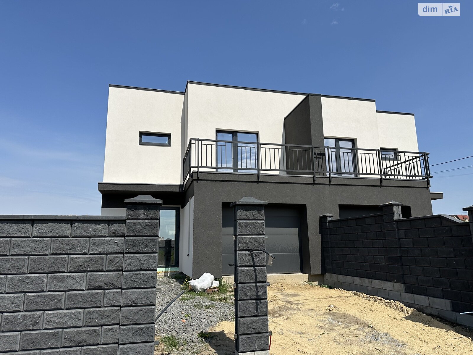 двоповерховий дуплекс, 125 кв. м, цегла. Продаж у Колоденці фото 1 двоповерховий дуплекс, 125 кв. м, цегла. Продаж у Колоденці фото 1