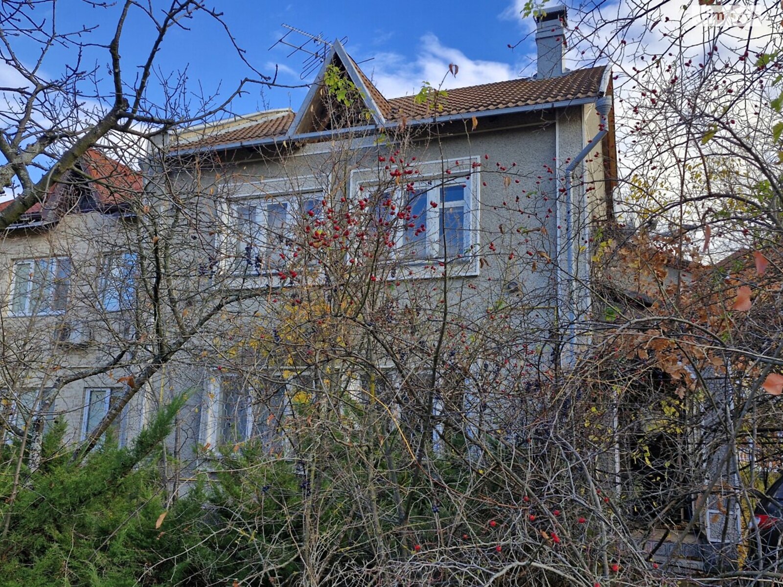 двоповерховий дуплекс, 170 кв. м, цегла. Продаж у Козині фото 1 двоповерховий дуплекс, 170 кв. м, цегла. Продаж у Козині фото 1