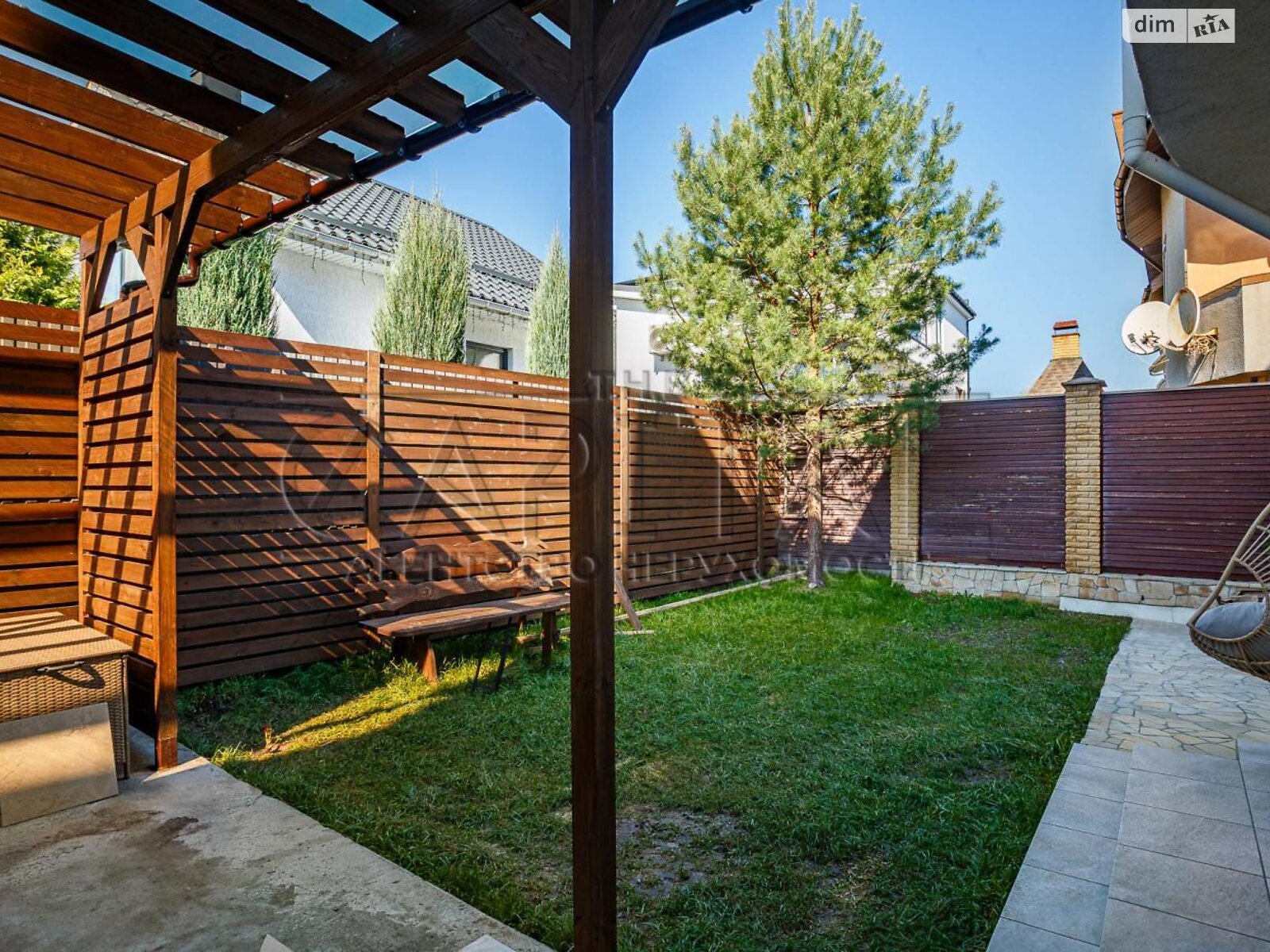 триповерховий дуплекс, 205.2 кв. м, цегла. Продаж у Козині фото 1 триповерховий дуплекс, 205.2 кв. м, цегла. Продаж у Козині фото 1