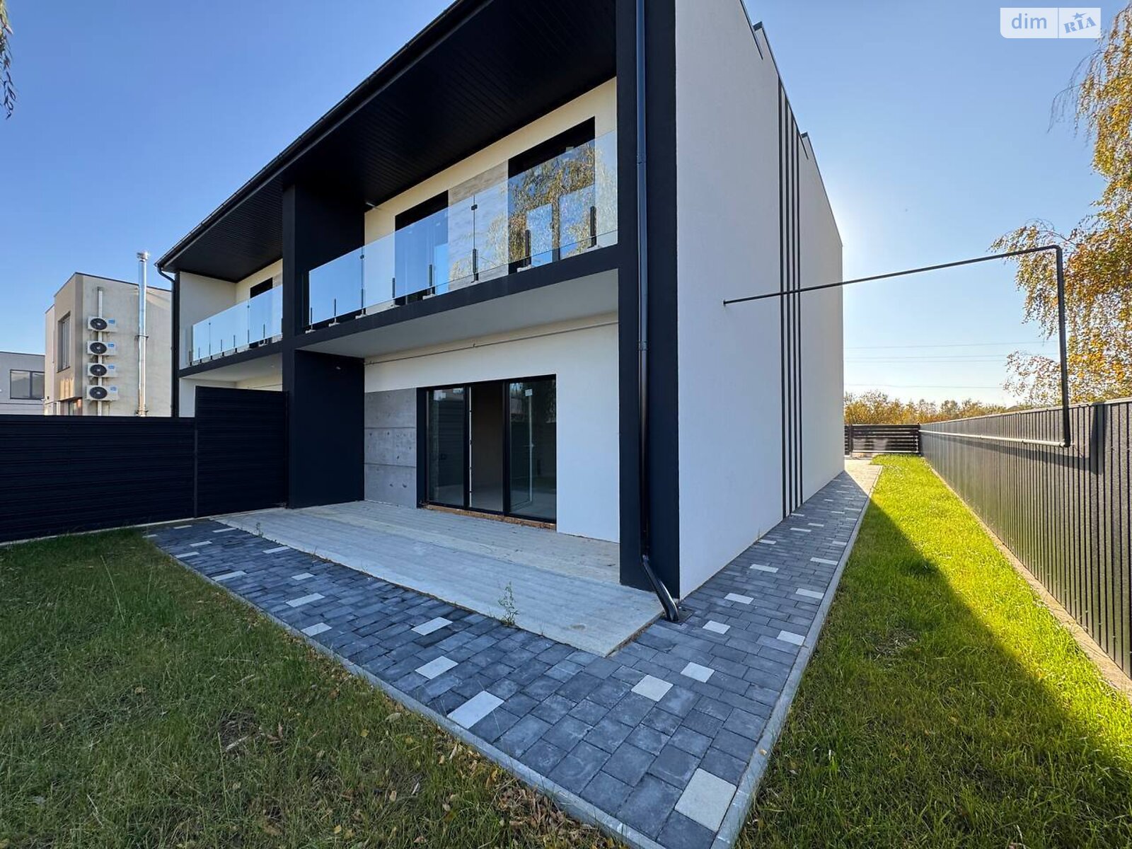 двухэтажный дуплекс, 135 кв. м, кирпич. Продажа в Криховцах фото 1 двухэтажный дуплекс, 135 кв. м, кирпич. Продажа в Криховцах фото 1