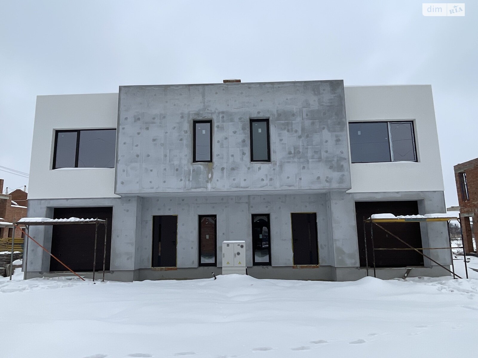 двухэтажный дуплекс, 135 кв. м, кирпич. Продажа в Криховцах фото 1