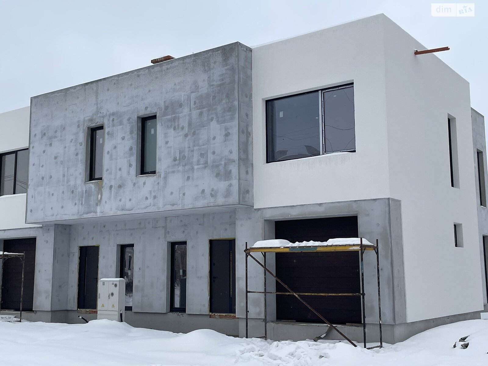 двухэтажный дуплекс, 135 кв. м, кирпич. Продажа в Криховцах фото 1