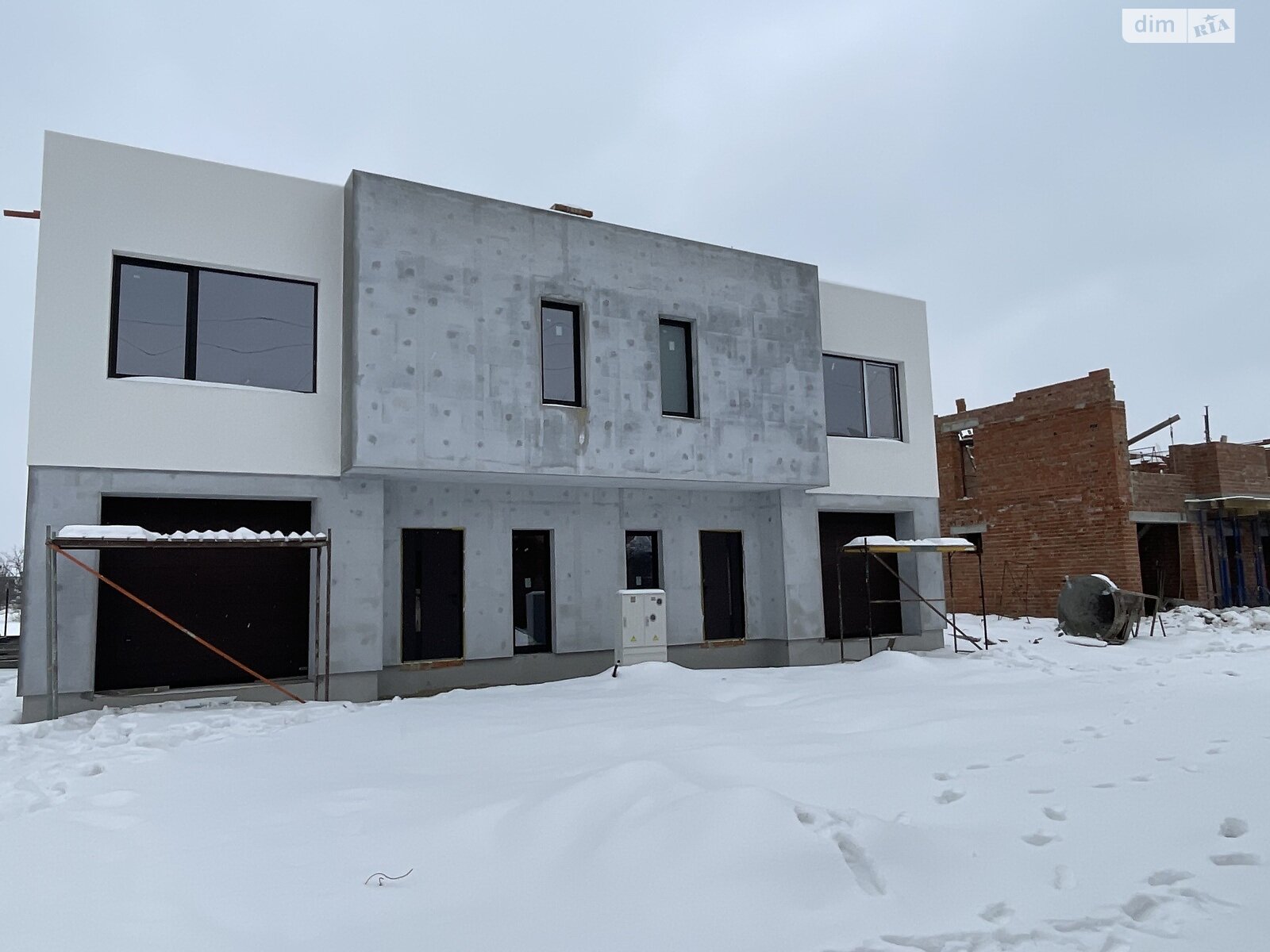 двухэтажный дуплекс, 135 кв. м, кирпич. Продажа в Криховцах фото 1