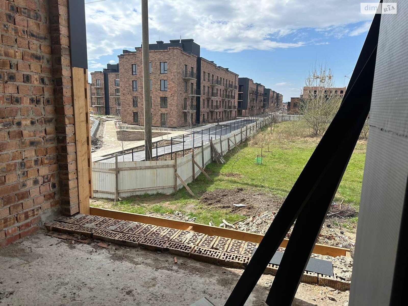 двухэтажный дуплекс, 126 кв. м, кирпич. Продажа в Криховцах фото 1 двухэтажный дуплекс, 126 кв. м, кирпич. Продажа в Криховцах фото 1