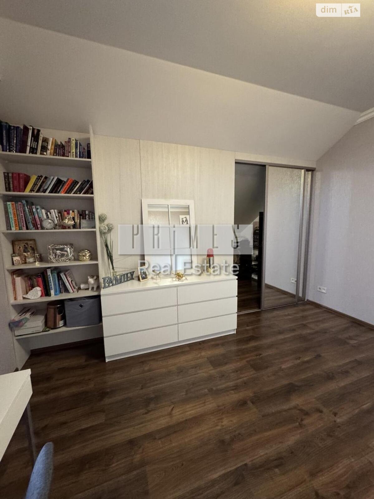 трехэтажный дуплекс, 275.9 кв. м, кирпич. Продажа в Крюковщине фото 1 трехэтажный дуплекс, 275.9 кв. м, кирпич. Продажа в Крюковщине фото 1