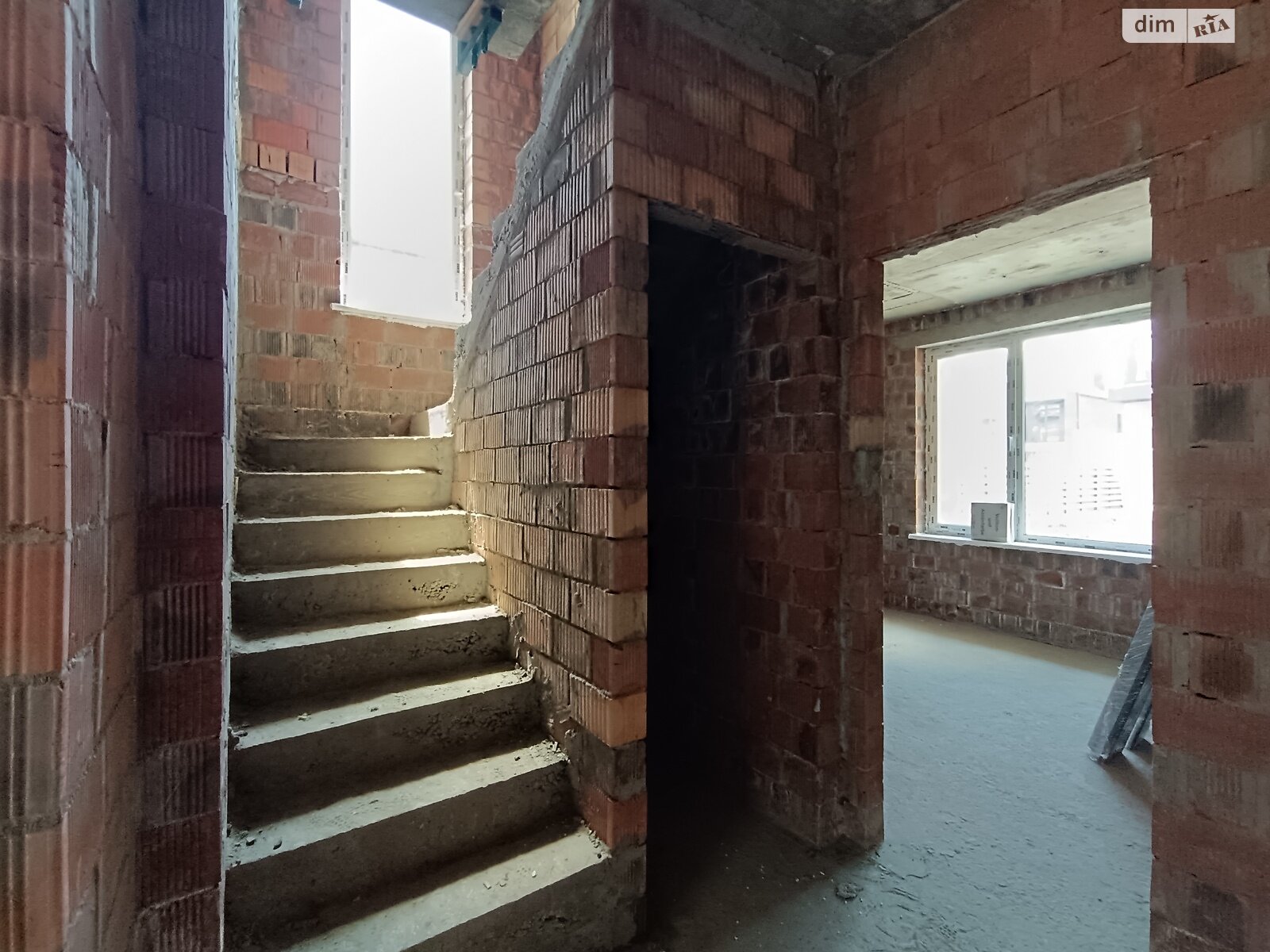 двоповерховий дуплекс, 129 кв. м, кирпич. Продаж у Крюківщині фото 1 двоповерховий дуплекс, 129 кв. м, кирпич. Продаж у Крюківщині фото 1