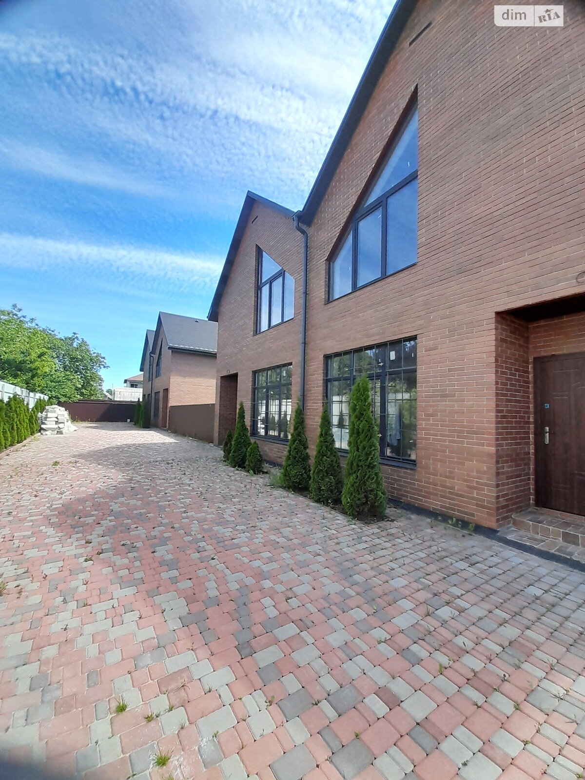 двоповерховий дуплекс, 96 кв. м, газобетон. Продаж у Крюківщині фото 1 двоповерховий дуплекс, 96 кв. м, газобетон. Продаж у Крюківщині фото 1