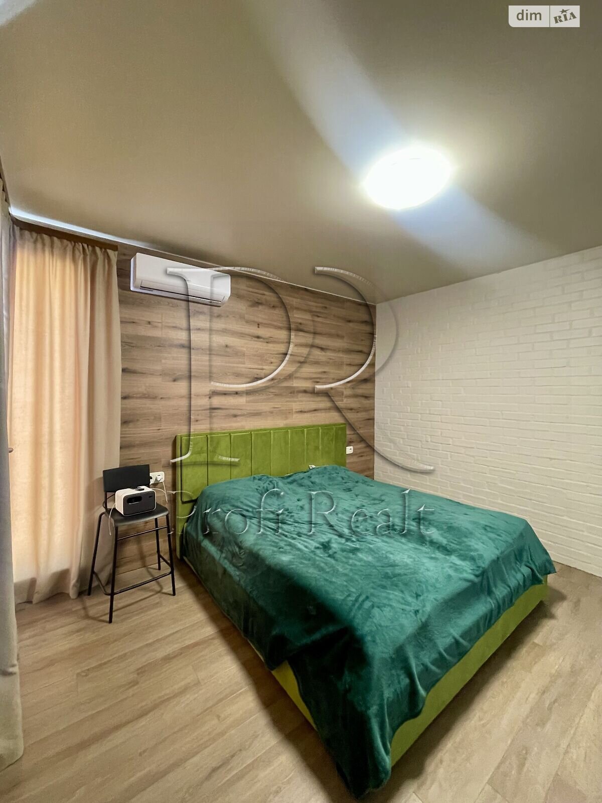двоповерховий дуплекс, 85 кв. м, цегла. Продаж у Крюківщині фото 1 двоповерховий дуплекс, 85 кв. м, цегла. Продаж у Крюківщині фото 1