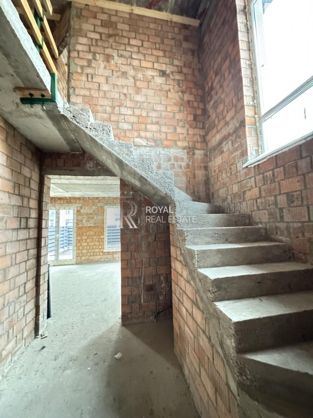 двухэтажный дуплекс, 125 кв. м, кирпич. Продажа в Крюковщине район Новое строение фото 1