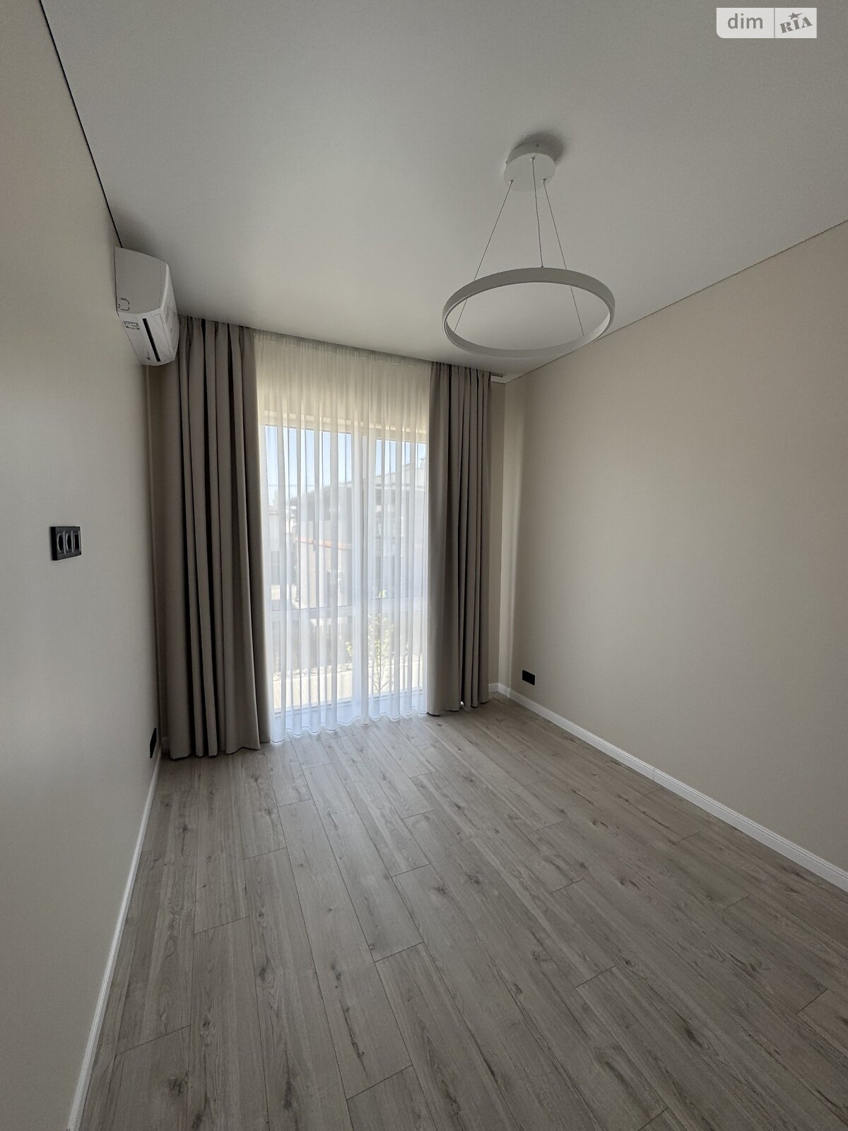 двухэтажный дуплекс, 110 кв. м, кирпич. Продажа в Крюковщине фото 1 двухэтажный дуплекс, 110 кв. м, кирпич. Продажа в Крюковщине фото 1