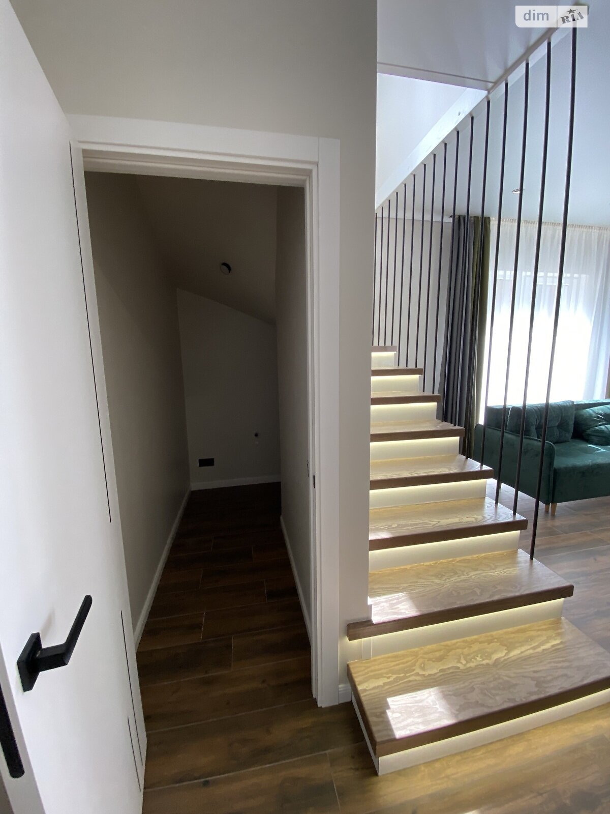 двоповерховий дуплекс, 118 кв. м, кирпич. Продаж у Крюківщині фото 1 двоповерховий дуплекс, 118 кв. м, кирпич. Продаж у Крюківщині фото 1