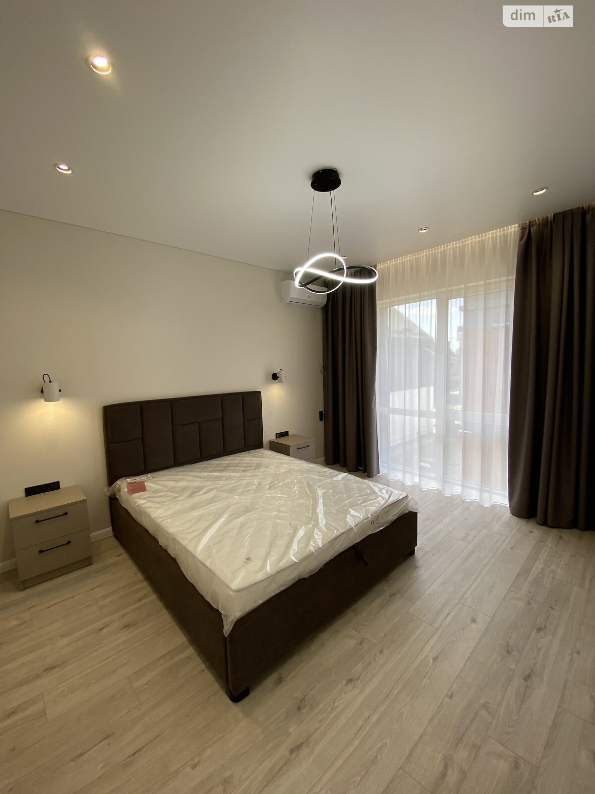 двоповерховий дуплекс, 118 кв. м, кирпич. Продаж у Крюківщині фото 1 двоповерховий дуплекс, 118 кв. м, кирпич. Продаж у Крюківщині фото 1