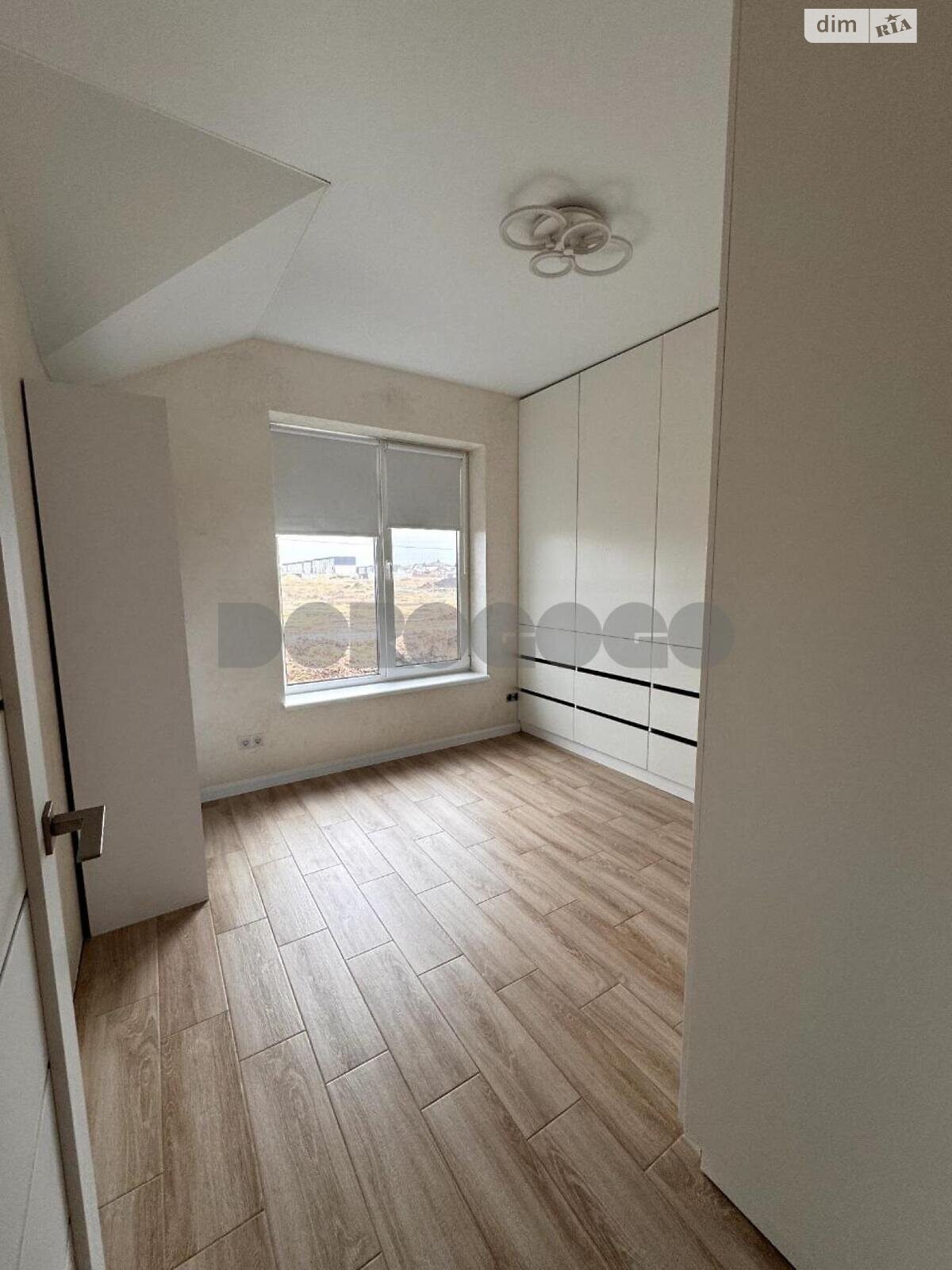 двоповерховий дуплекс, 112 кв. м, кирпич. Продаж у Крюківщині фото 1 двоповерховий дуплекс, 112 кв. м, кирпич. Продаж у Крюківщині фото 1