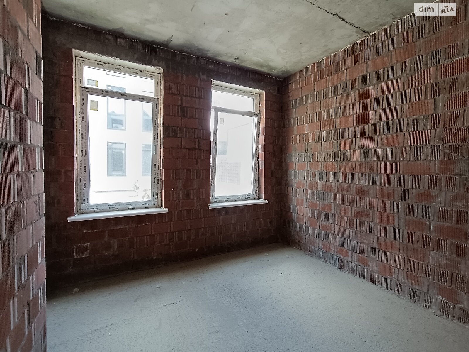 двухэтажный дуплекс, 114 кв. м, кирпич. Продажа в Крюковщине фото 1 двухэтажный дуплекс, 114 кв. м, кирпич. Продажа в Крюковщине фото 1