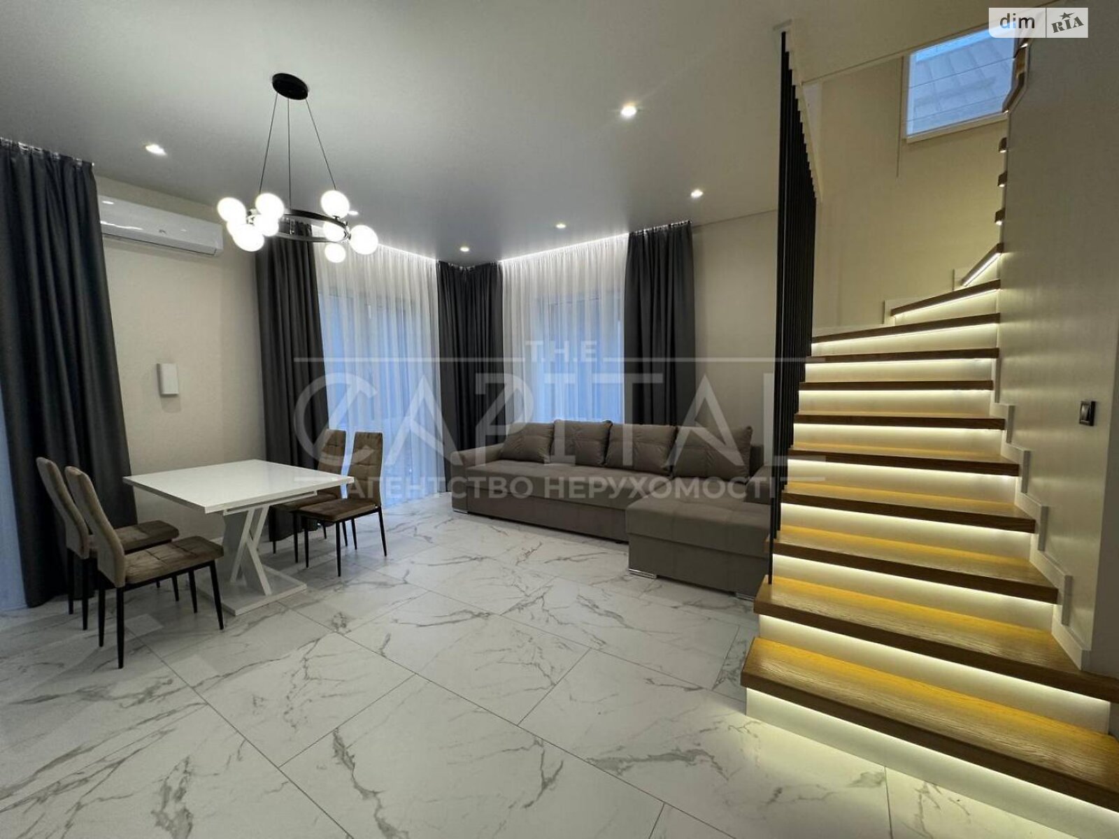 двоповерховий дуплекс, 110 кв. м, цегла. Продаж у Крюківщині фото 1 двоповерховий дуплекс, 110 кв. м, цегла. Продаж у Крюківщині фото 1