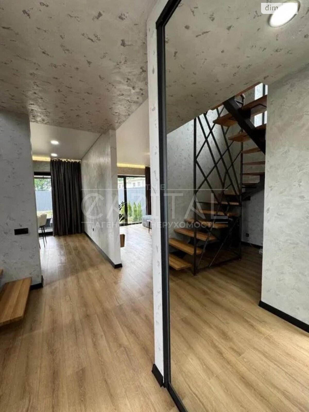 двоповерховий дуплекс, 115 кв. м, цегла. Продаж у Крюківщині фото 1 двоповерховий дуплекс, 115 кв. м, цегла. Продаж у Крюківщині фото 1
