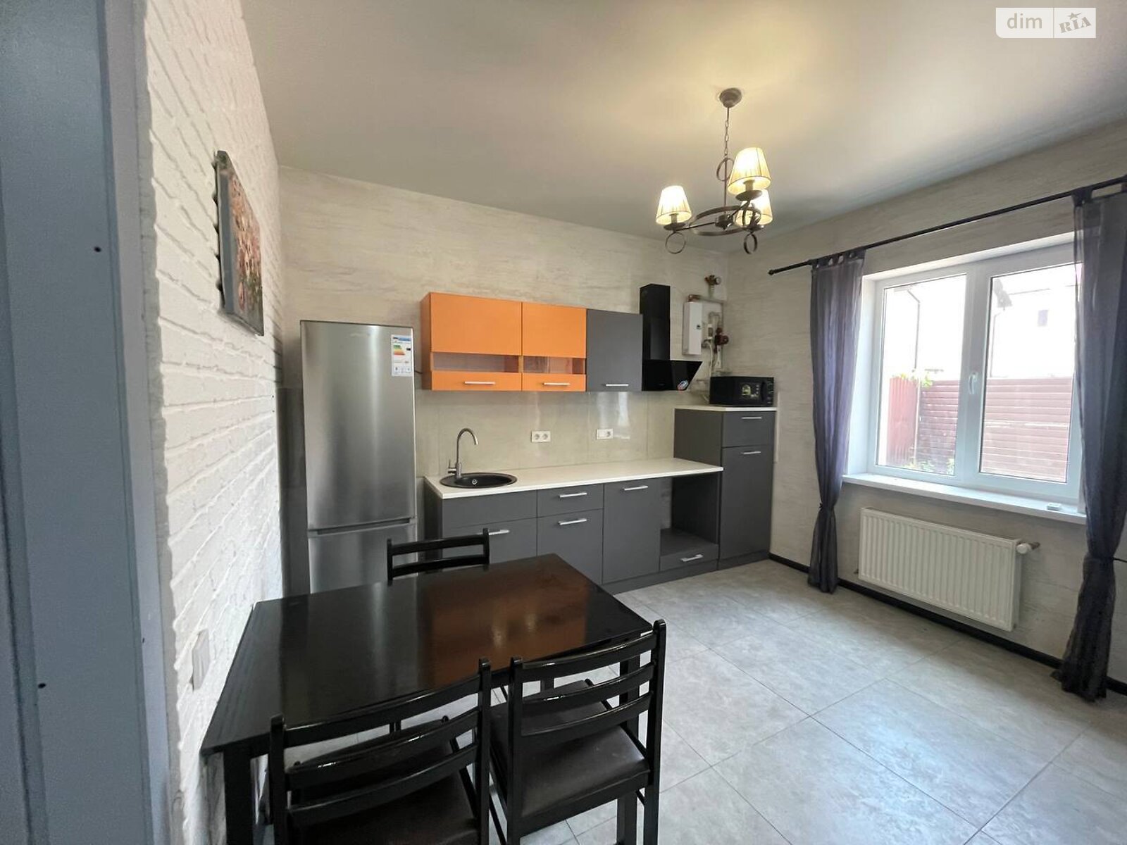 трехэтажный дуплекс, 130 кв. м, газобетон. Продажа в Лиманке фото 1 трехэтажный дуплекс, 130 кв. м, газобетон. Продажа в Лиманке фото 1