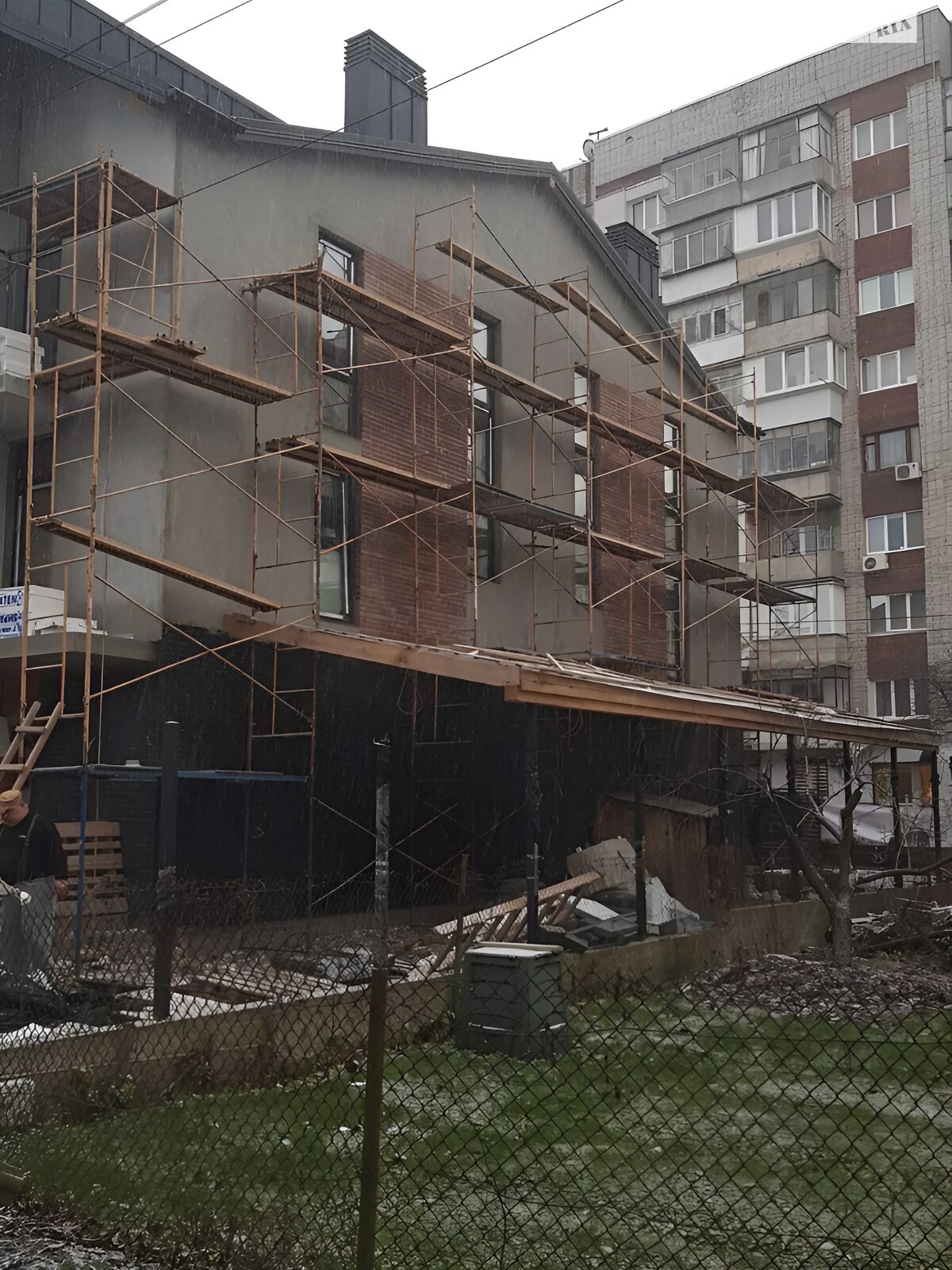 трехэтажный дуплекс, 130 кв. м, кирпич. Продажа в Львове район Зализнычный фото 1 трехэтажный дуплекс, 130 кв. м, кирпич. Продажа в Львове район Зализнычный фото 1