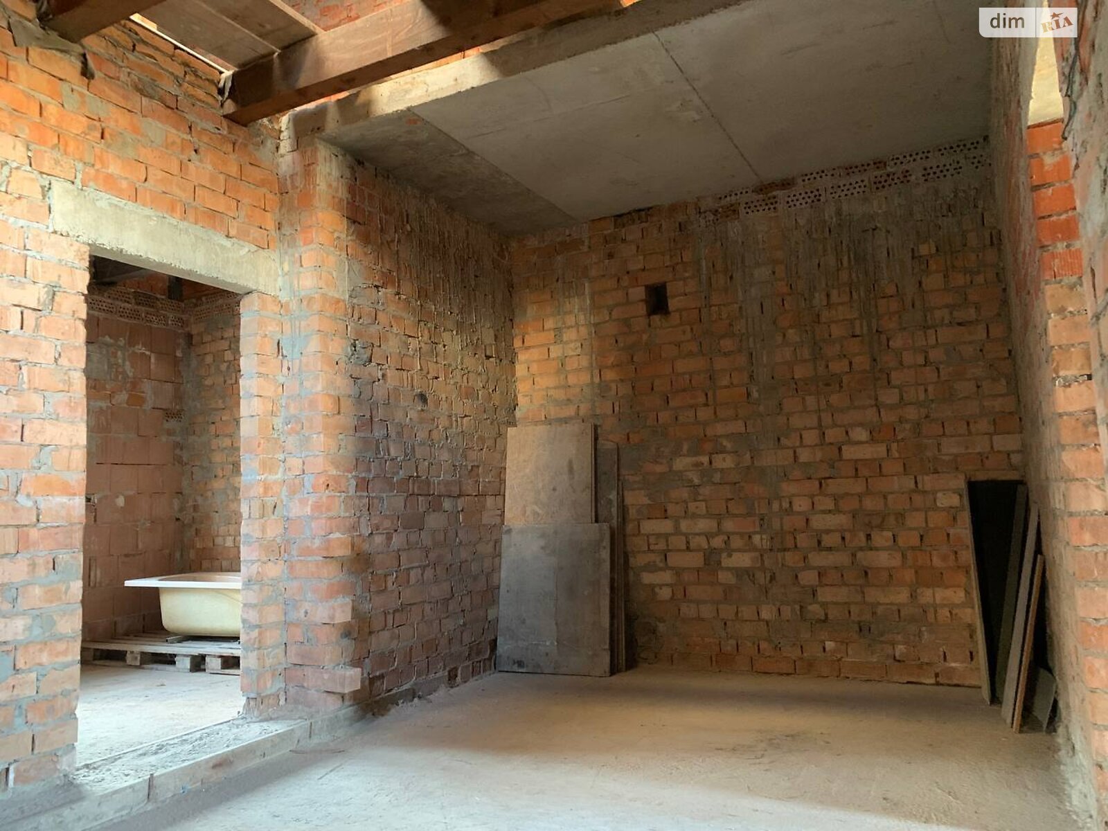 четырехэтажный дуплекс, 195 кв. м, кирпич. Продажа в Львове район Зализнычный фото 1 четырехэтажный дуплекс, 195 кв. м, кирпич. Продажа в Львове район Зализнычный фото 1