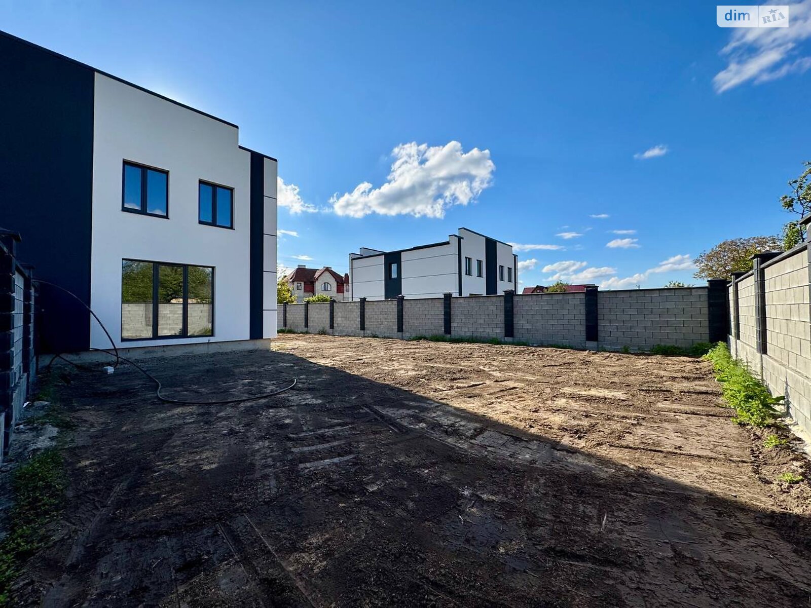двоповерховий дуплекс, 117 кв. м, цегла. Продаж у Малому Олексині фото 1 двоповерховий дуплекс, 117 кв. м, цегла. Продаж у Малому Олексині фото 1