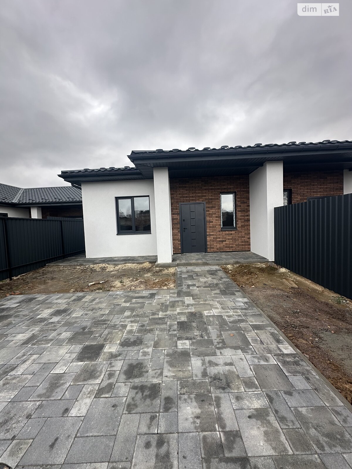 одноэтажный дуплекс, 79 кв. м, газобетон. Продажа в Михайловке-Рубежовке фото 1 одноэтажный дуплекс, 79 кв. м, газобетон. Продажа в Михайловке-Рубежовке фото 1