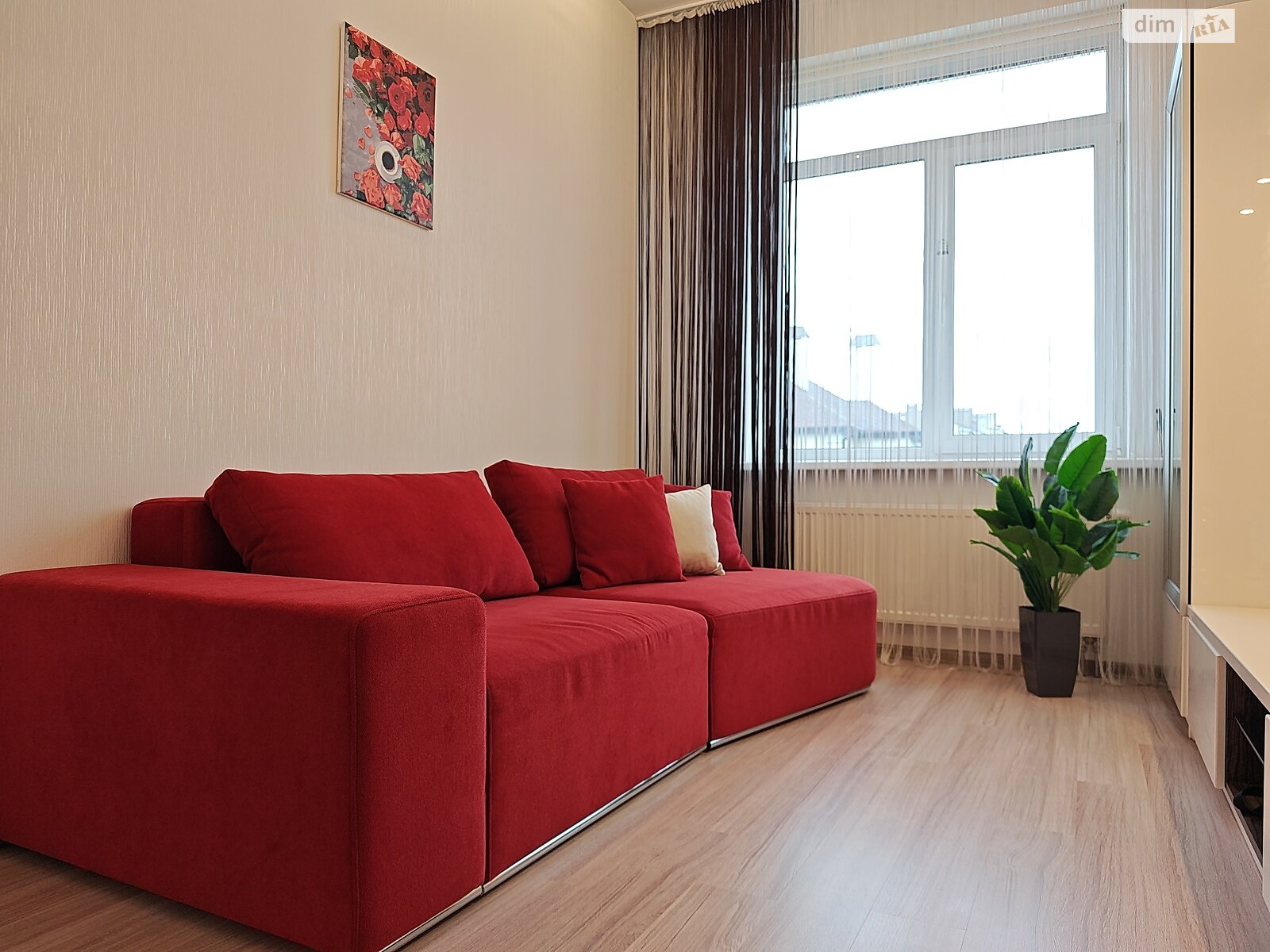 двухэтажный дуплекс, 265.2 кв. м, кирпич. Продажа в Михайловке-Рубежовке фото 1 двухэтажный дуплекс, 265.2 кв. м, кирпич. Продажа в Михайловке-Рубежовке фото 1