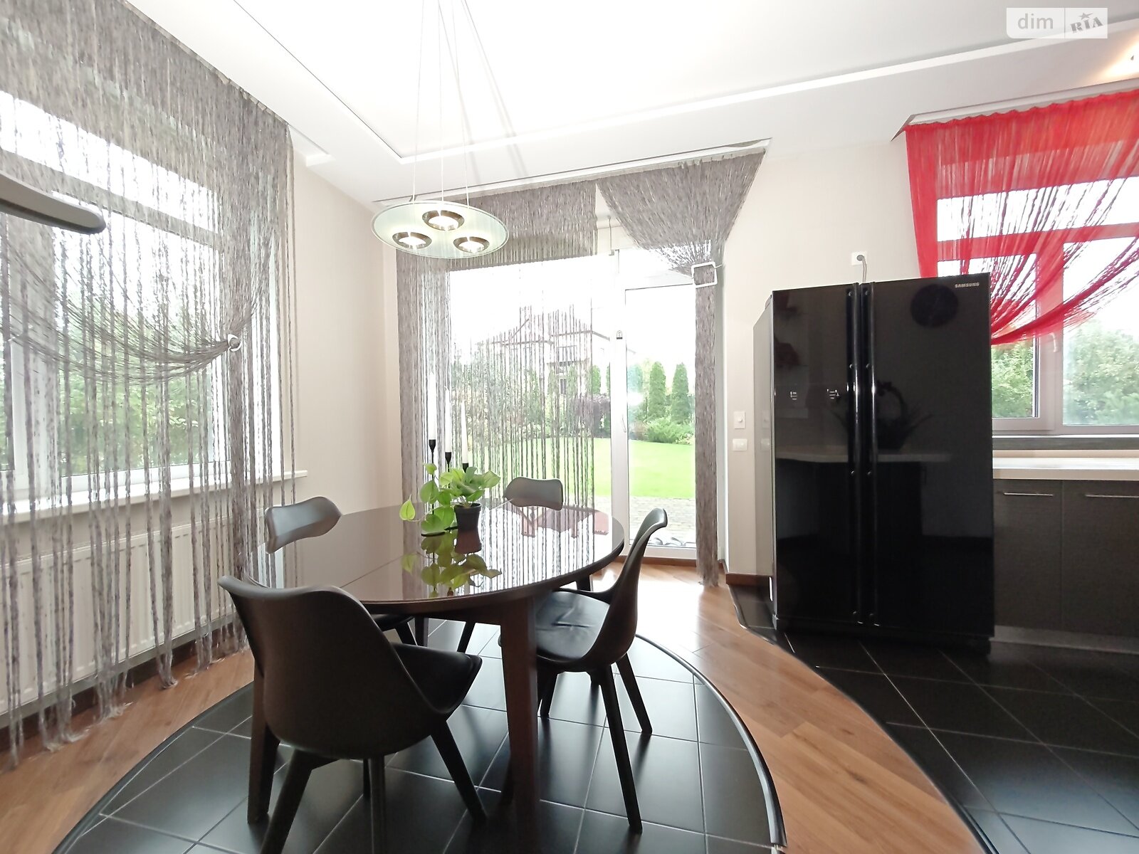 двухэтажный дуплекс, 265.2 кв. м, кирпич. Продажа в Михайловке-Рубежовке фото 1 двухэтажный дуплекс, 265.2 кв. м, кирпич. Продажа в Михайловке-Рубежовке фото 1