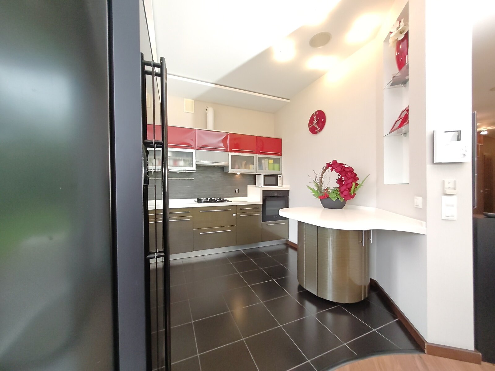 двухэтажный дуплекс, 265.2 кв. м, кирпич. Продажа в Михайловке-Рубежовке фото 1 двухэтажный дуплекс, 265.2 кв. м, кирпич. Продажа в Михайловке-Рубежовке фото 1