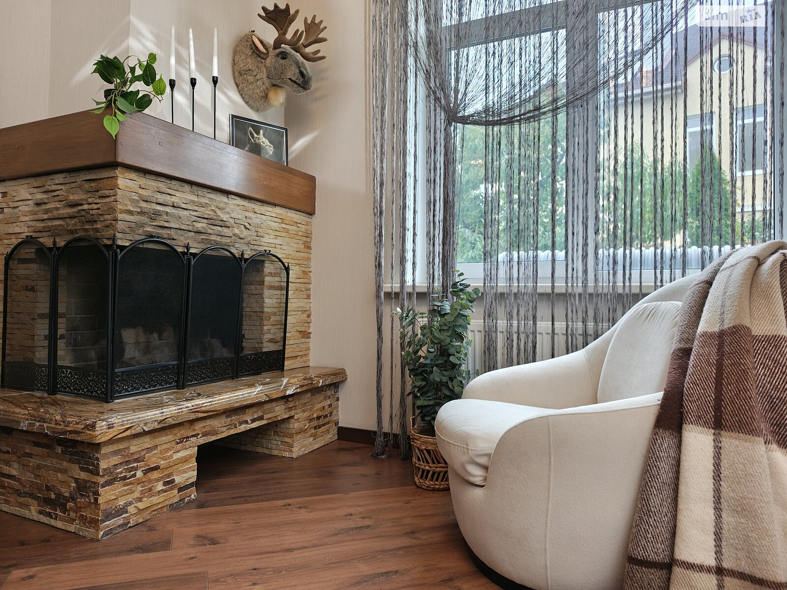 двухэтажный дуплекс, 265.2 кв. м, кирпич. Продажа в Михайловке-Рубежовке фото 1 двухэтажный дуплекс, 265.2 кв. м, кирпич. Продажа в Михайловке-Рубежовке фото 1