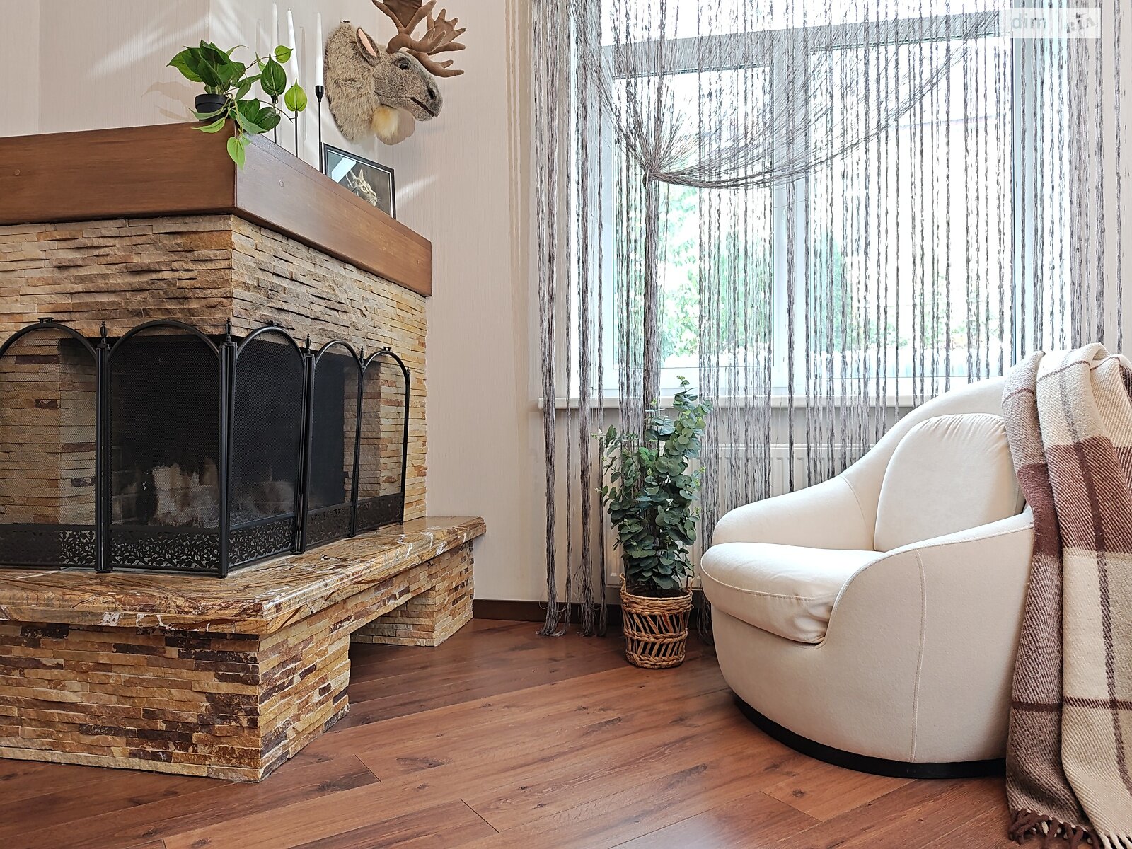 двухэтажный дуплекс, 265.2 кв. м, кирпич. Продажа в Михайловке-Рубежовке фото 1 двухэтажный дуплекс, 265.2 кв. м, кирпич. Продажа в Михайловке-Рубежовке фото 1