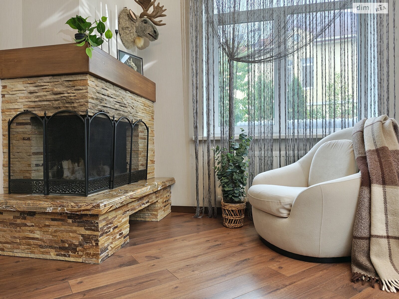 двухэтажный дуплекс, 265.2 кв. м, кирпич. Продажа в Михайловке-Рубежовке фото 1 двухэтажный дуплекс, 265.2 кв. м, кирпич. Продажа в Михайловке-Рубежовке фото 1