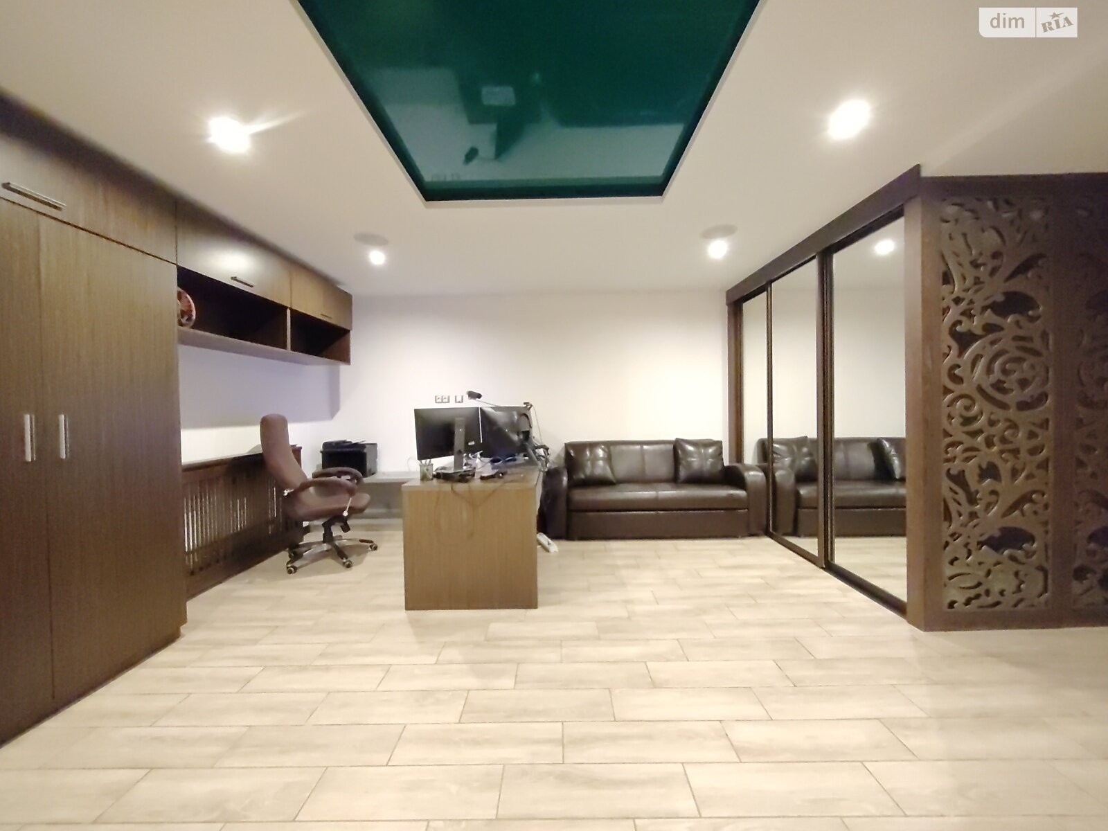 двухэтажный дуплекс, 265.2 кв. м, кирпич. Продажа в Михайловке-Рубежовке фото 1 двухэтажный дуплекс, 265.2 кв. м, кирпич. Продажа в Михайловке-Рубежовке фото 1