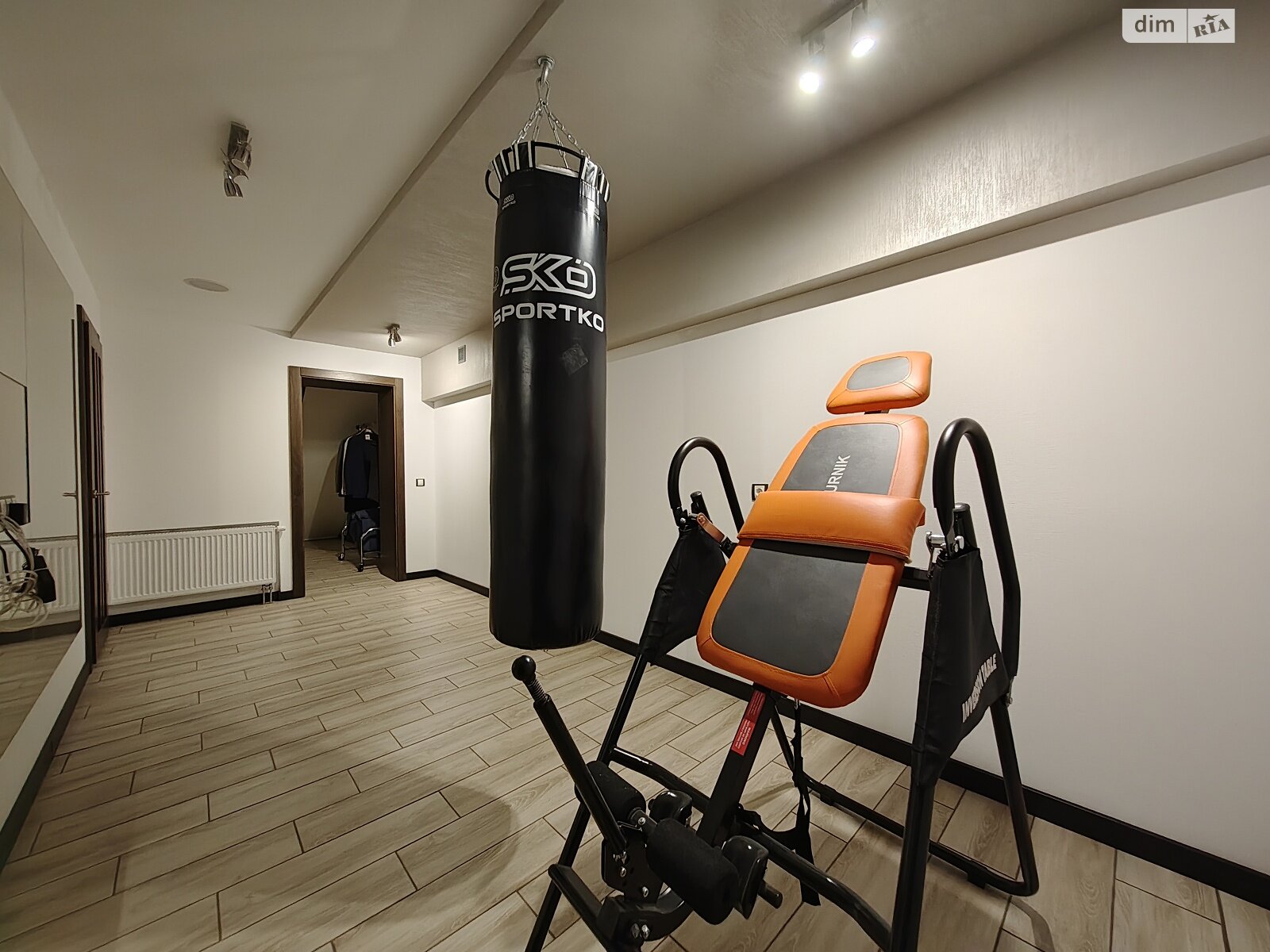 двухэтажный дуплекс, 265.2 кв. м, кирпич. Продажа в Михайловке-Рубежовке фото 1 двухэтажный дуплекс, 265.2 кв. м, кирпич. Продажа в Михайловке-Рубежовке фото 1