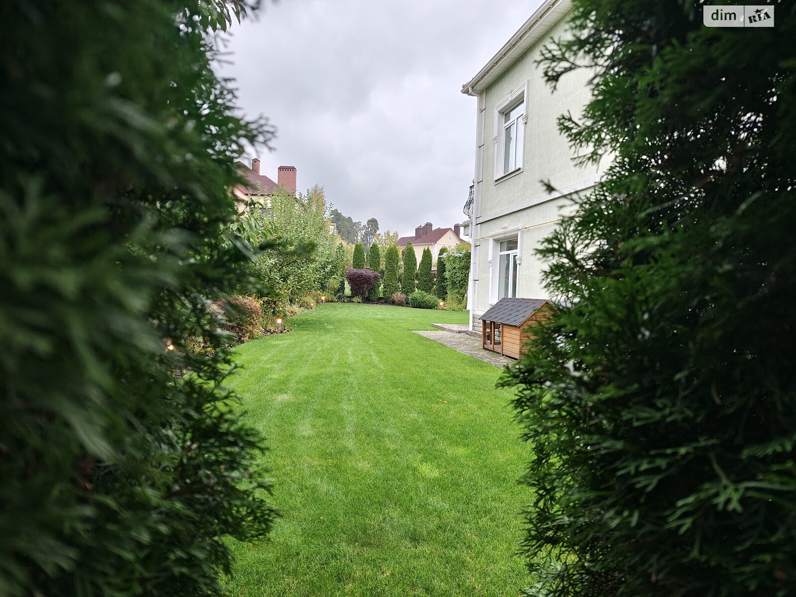 двухэтажный дуплекс, 265.2 кв. м, кирпич. Продажа в Михайловке-Рубежовке фото 1 двухэтажный дуплекс, 265.2 кв. м, кирпич. Продажа в Михайловке-Рубежовке фото 1