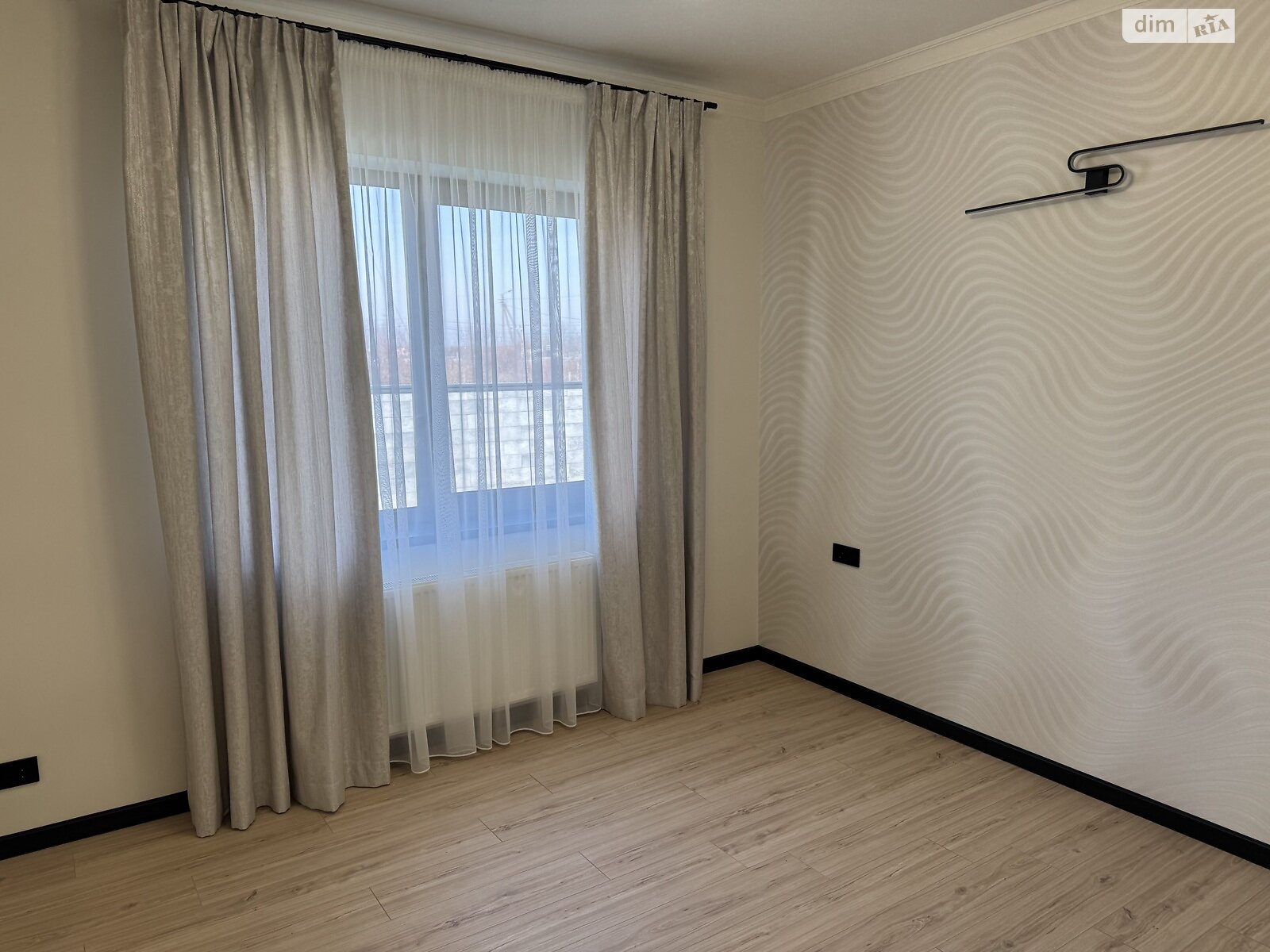 одноэтажный дуплекс, 102 кв. м, кирпич. Продажа в Минае фото 1 одноэтажный дуплекс, 102 кв. м, кирпич. Продажа в Минае фото 1