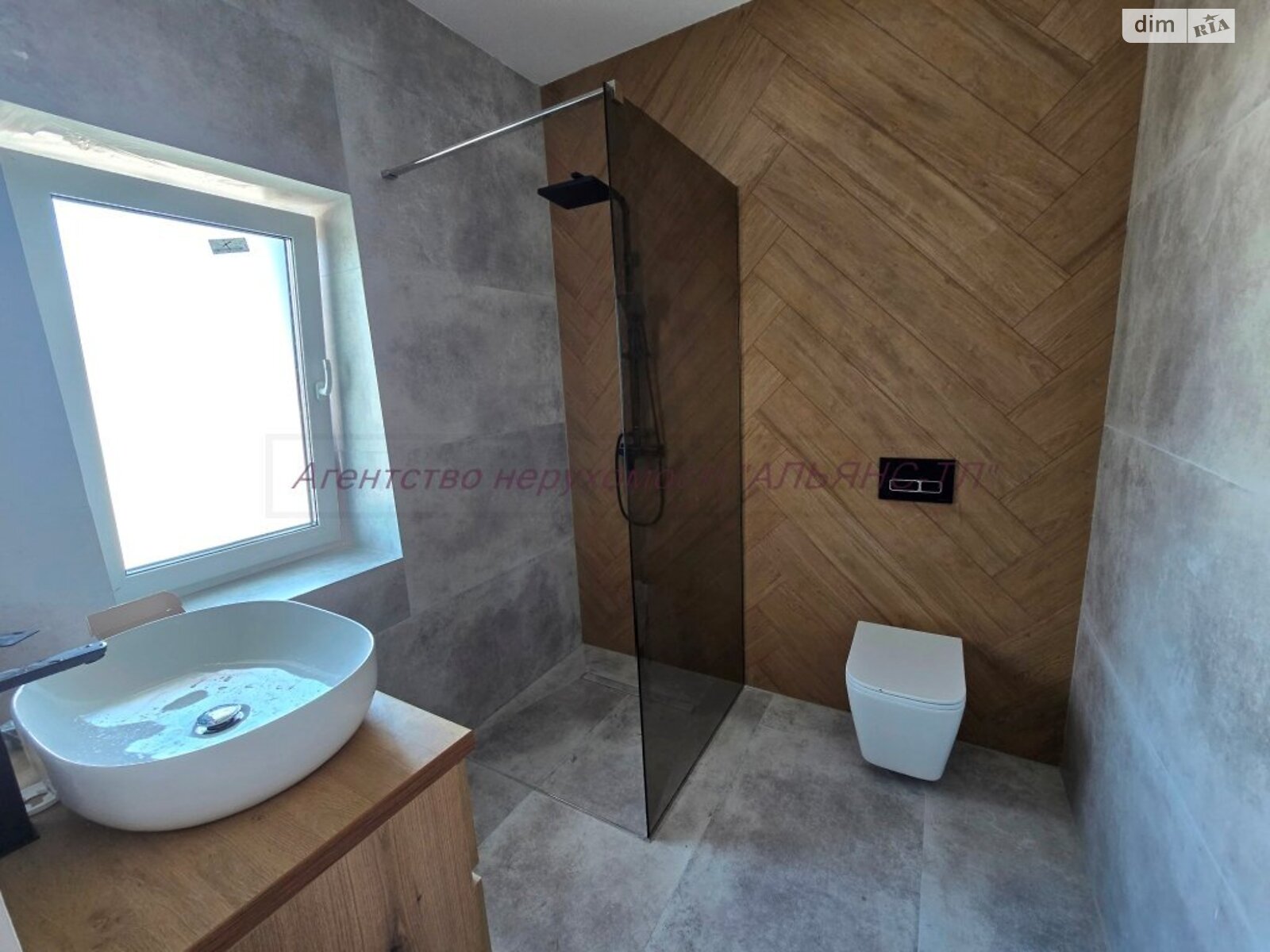 двухэтажный дуплекс, 135 кв. м, кирпич. Продажа в Минае фото 1 двухэтажный дуплекс, 135 кв. м, кирпич. Продажа в Минае фото 1