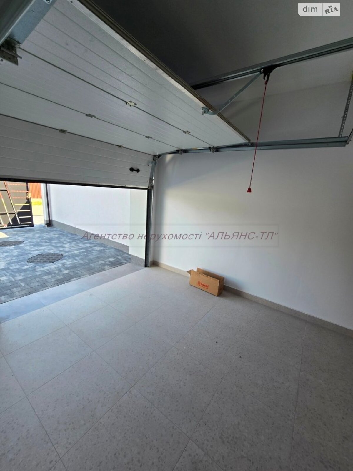 двухэтажный дуплекс, 135 кв. м, кирпич. Продажа в Минае фото 1 двухэтажный дуплекс, 135 кв. м, кирпич. Продажа в Минае фото 1