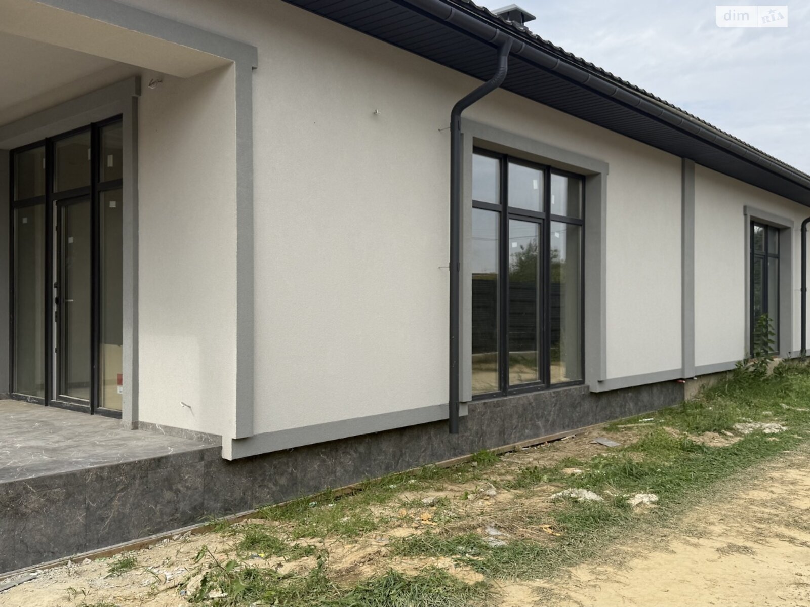 одноповерховий дуплекс, 127 кв. м, цегла. Продаж у Минаї фото 1