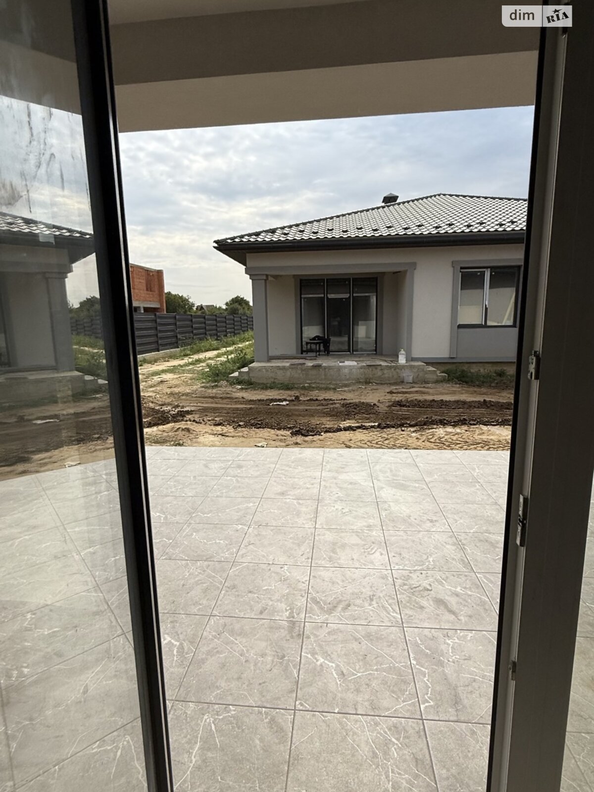 одноповерховий дуплекс, 127 кв. м, цегла. Продаж у Минаї фото 1