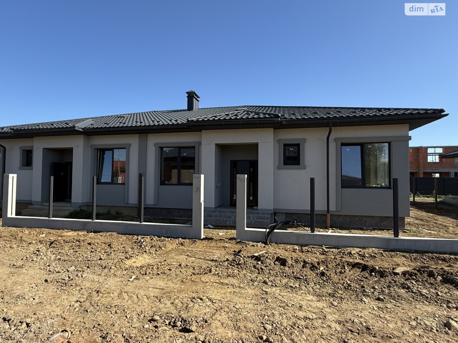 одноповерховий дуплекс, 127 кв. м, цегла. Продаж у Минаї фото 1