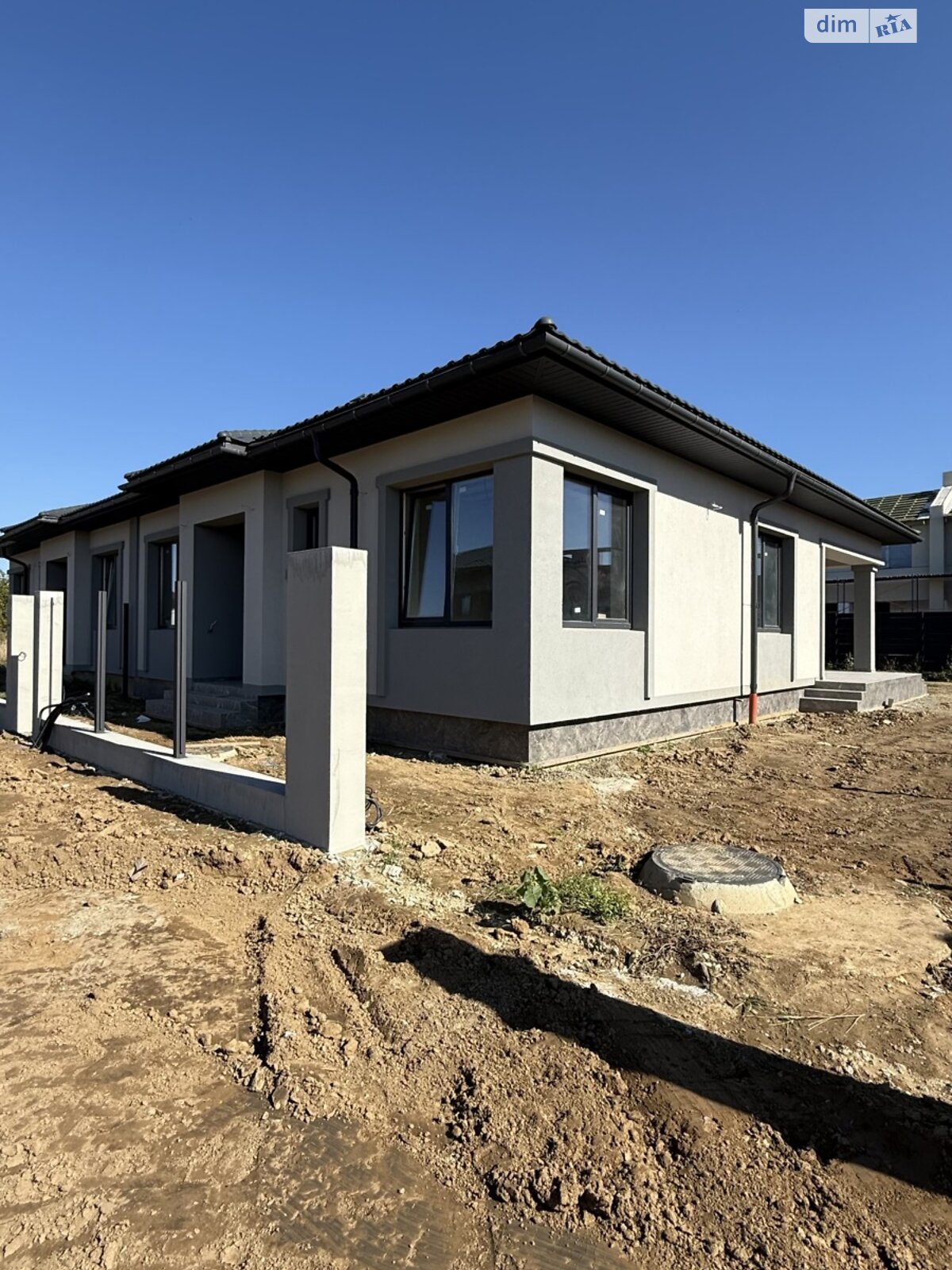 одноповерховий дуплекс, 127 кв. м, цегла. Продаж у Минаї фото 1