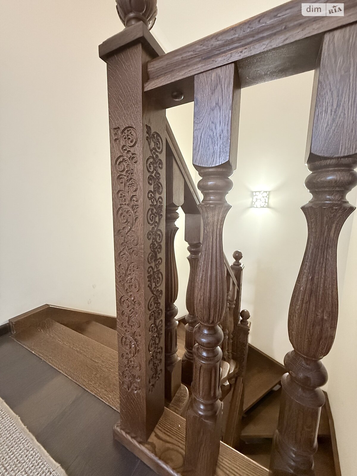 двоповерховий дуплекс, 124.2 кв. м, цегла. Продаж в Мукачеві, район Центр фото 1 двоповерховий дуплекс, 124.2 кв. м, цегла. Продаж в Мукачеві, район Центр фото 1