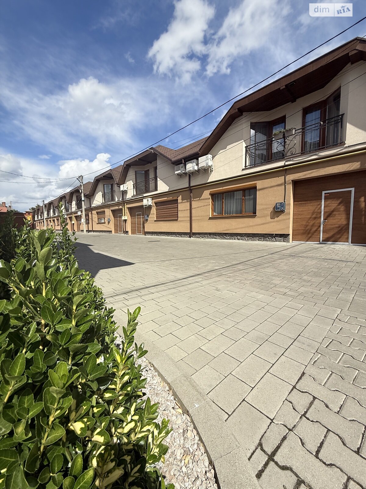 двоповерховий дуплекс, 124.2 кв. м, цегла. Продаж в Мукачеві, район Центр фото 1 двоповерховий дуплекс, 124.2 кв. м, цегла. Продаж в Мукачеві, район Центр фото 1