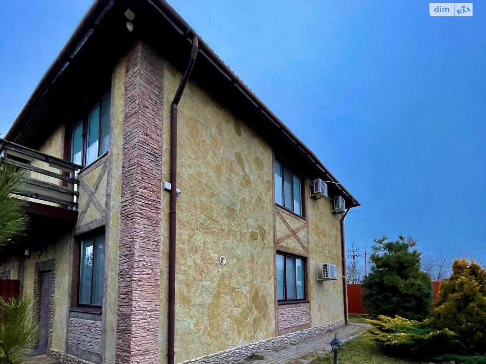 двухэтажный дуплекс, 114 кв. м, кирпич. Продажа в Новой Дофиновке фото 1 двухэтажный дуплекс, 114 кв. м, кирпич. Продажа в Новой Дофиновке фото 1