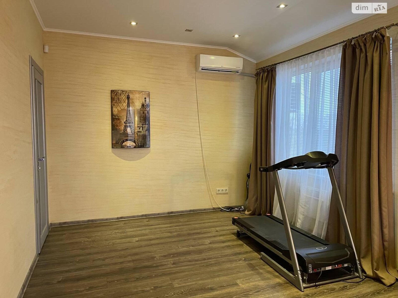 двухэтажный дуплекс, 114 кв. м, кирпич. Продажа в Новой Дофиновке фото 1 двухэтажный дуплекс, 114 кв. м, кирпич. Продажа в Новой Дофиновке фото 1
