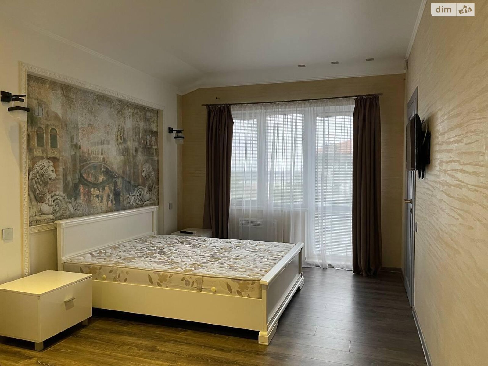 двухэтажный дуплекс, 114 кв. м, кирпич. Продажа в Новой Дофиновке фото 1 двухэтажный дуплекс, 114 кв. м, кирпич. Продажа в Новой Дофиновке фото 1