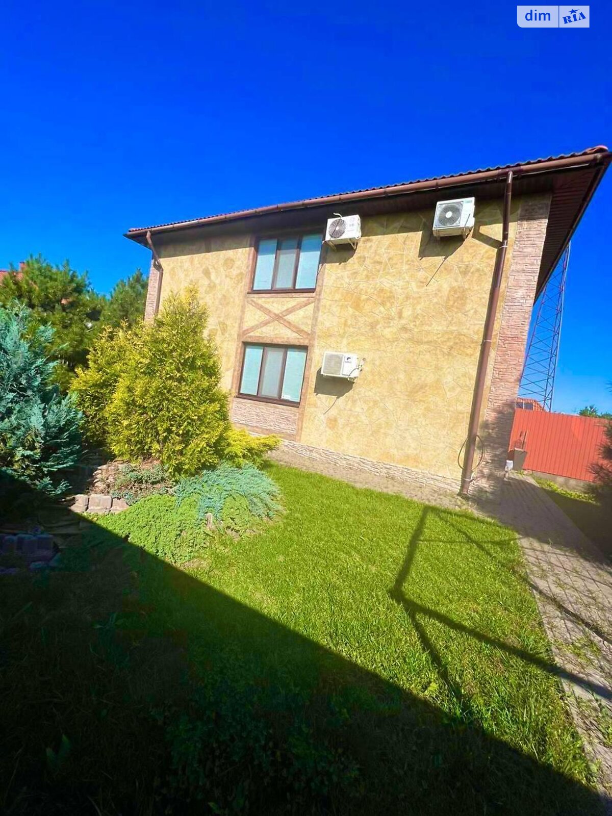 двухэтажный дуплекс, 114 кв. м, кирпич. Продажа в Новой Дофиновке фото 1 двухэтажный дуплекс, 114 кв. м, кирпич. Продажа в Новой Дофиновке фото 1