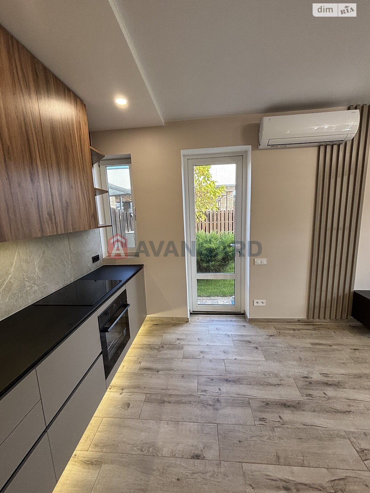 двоповерховий дуплекс, 105 кв. м, газобетон. Продаж у Новоолександрівці фото 1