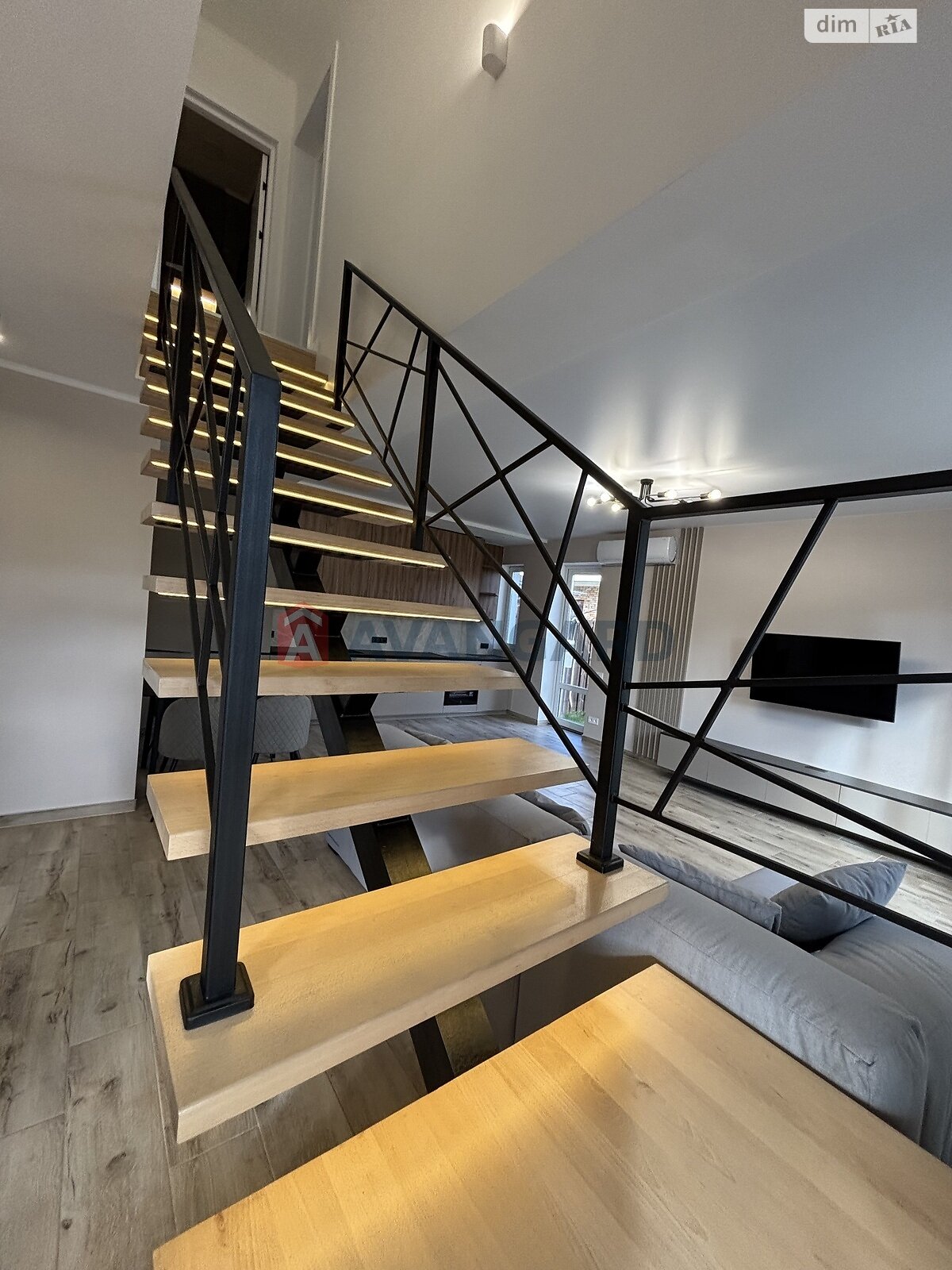 двоповерховий дуплекс, 105 кв. м, газобетон. Продаж у Новоолександрівці фото 1